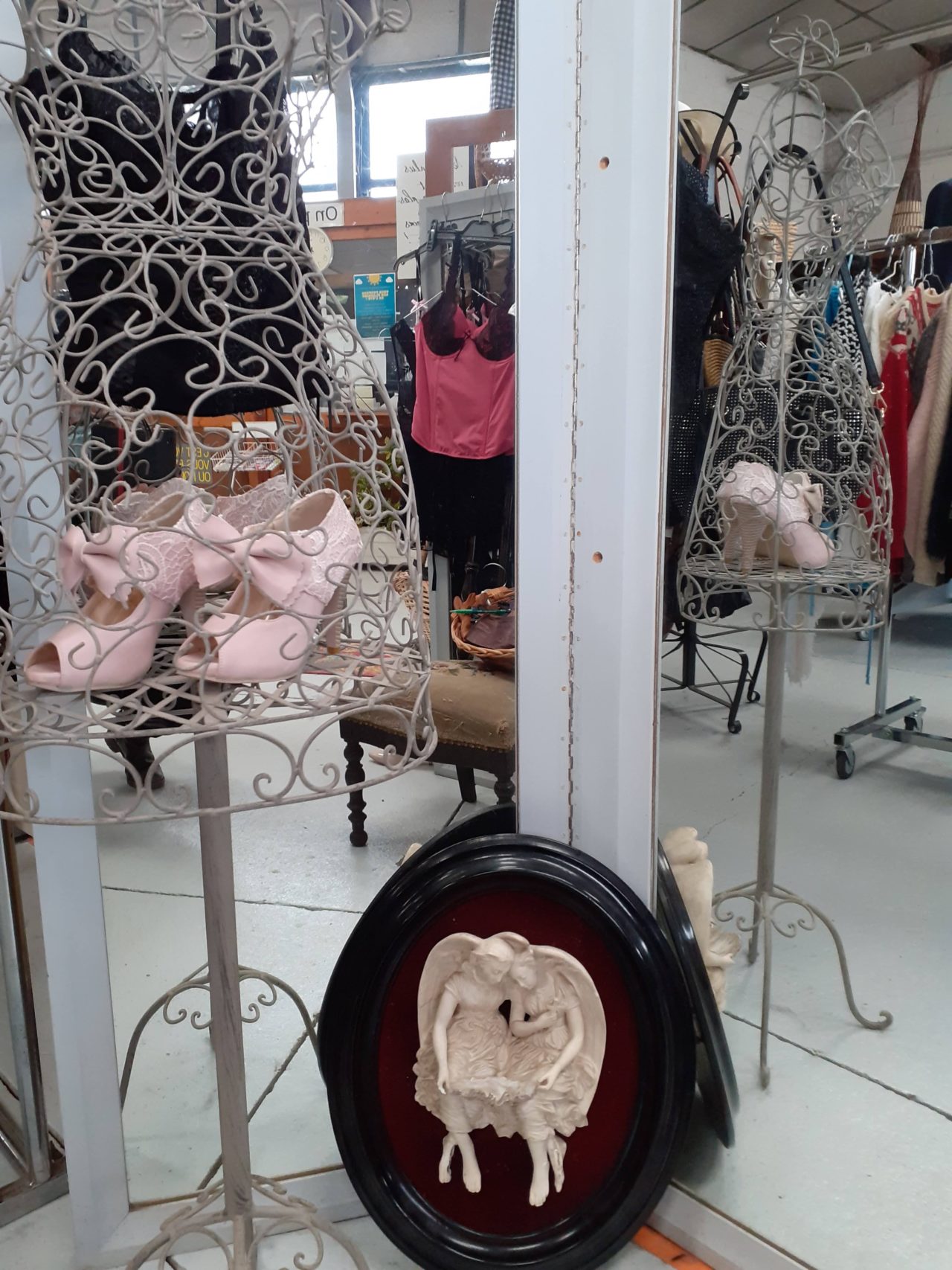 Les ventes à thème de printemps chez Emmaüs Cantal • Emmaüs Cantal
